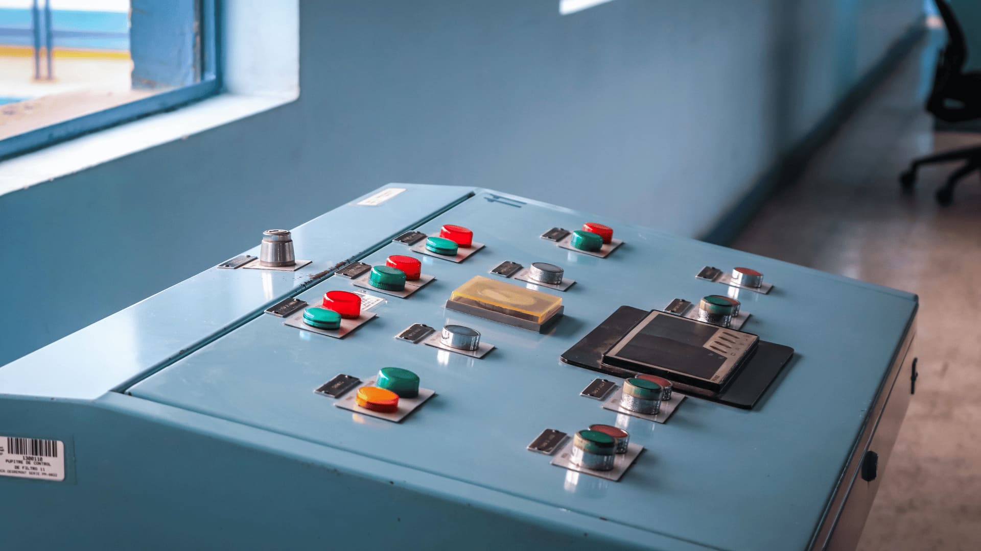 Kill the Power: How Disconnect Switches Keep You Safe (part 11)