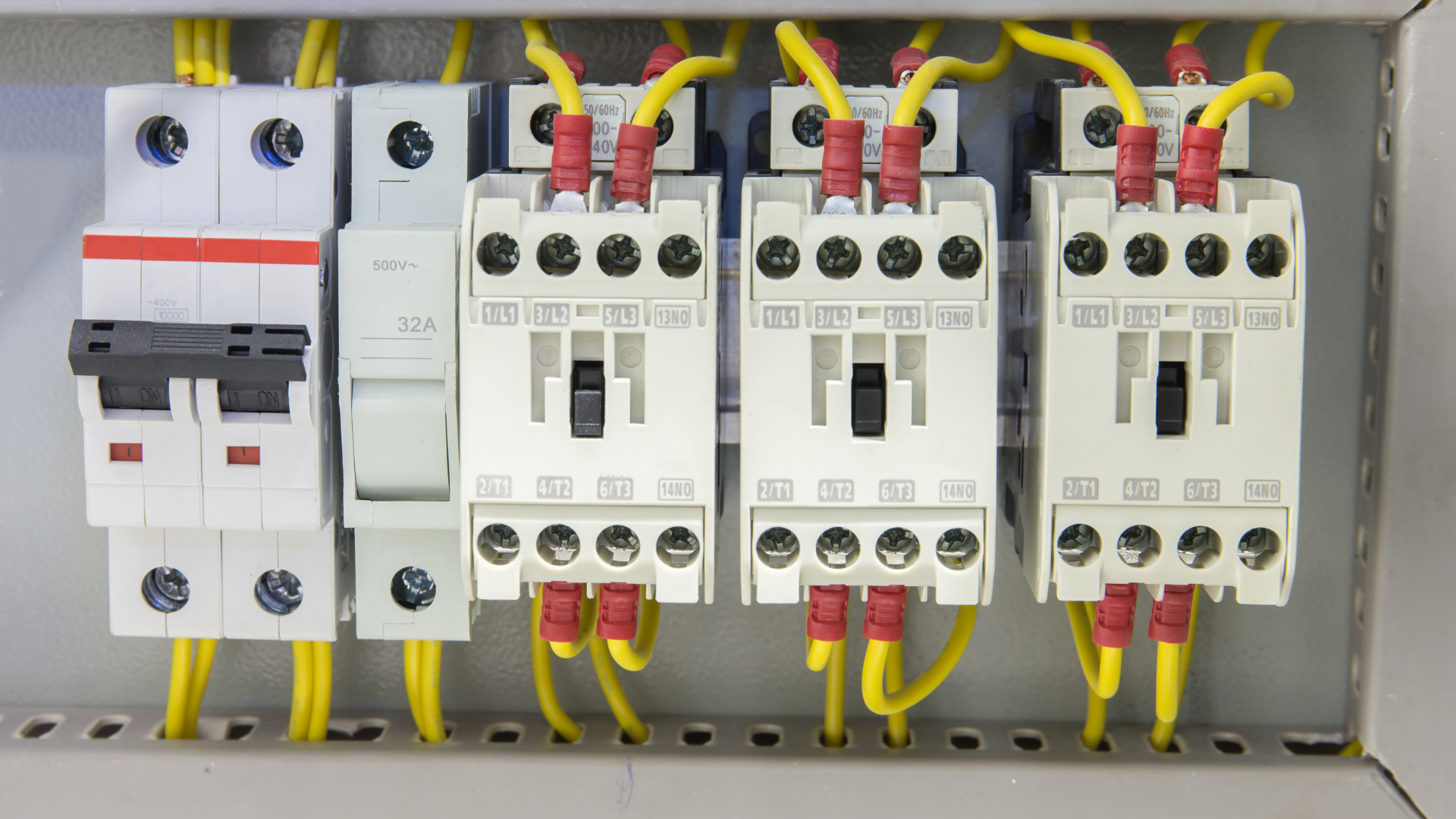  Relay Series Ep 10 - Advanced Industrial Relays for Safety and Uptime