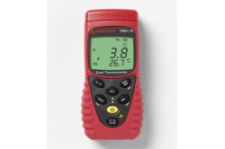 Fluke TMD-10 DUAL CHANNEL THERMOMETER, TYPE K, J - 3052394