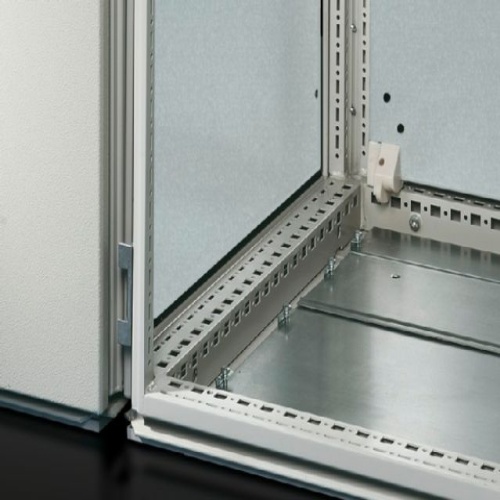 Rittal 8609040 Divider panel for TS