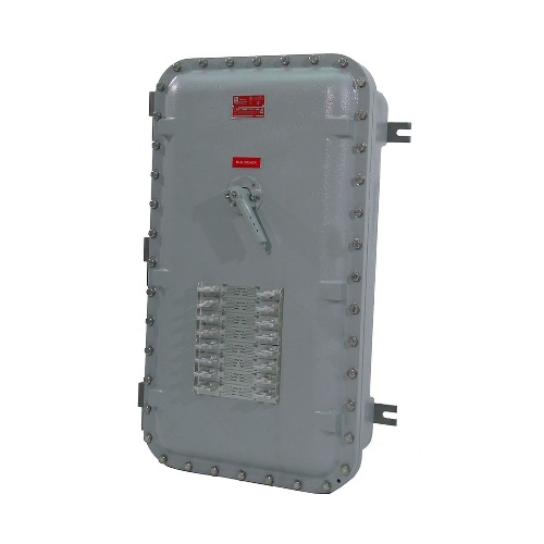 O‑Z/Gedney™ NLPNC12C12M1 208/120 12CKT W/(3)MB100 BAB