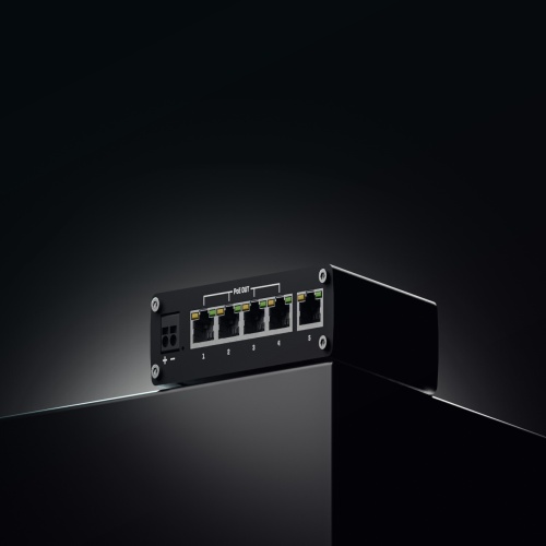 Teltonika TSW101000000 TSW101 AUTOMOTIVE POE+ SWITCH